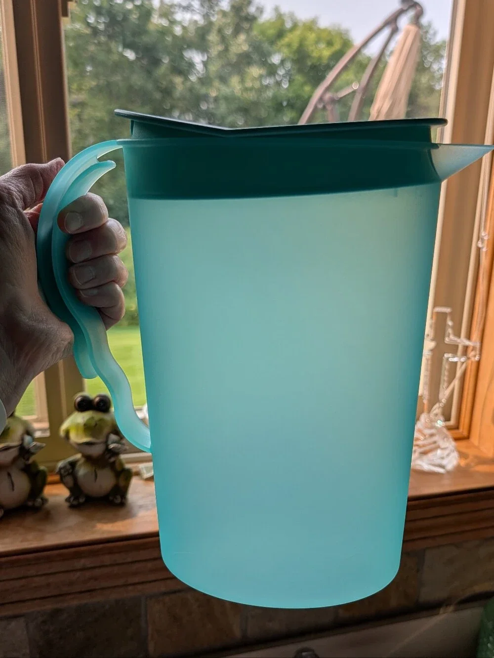 Tupperware Light Green Plastic Pitcher with Lid and Handle NEW